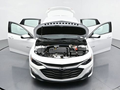 Used 2024 Chevrolet Malibu RS image 41
