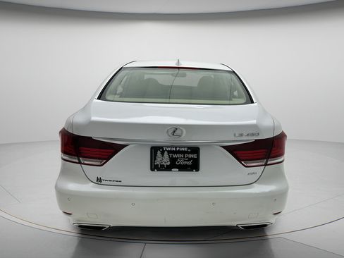 Used 2014 Lexus LS 460 AWD w/ Comfort Package image 7