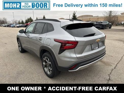 Used 2024 Chevrolet Trax LT image 7