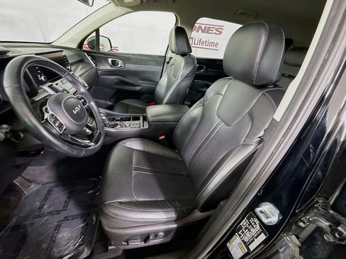 Used 2022 Kia Sorento S image 26