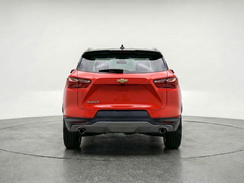 Used 2025 Chevrolet Blazer LT image 7