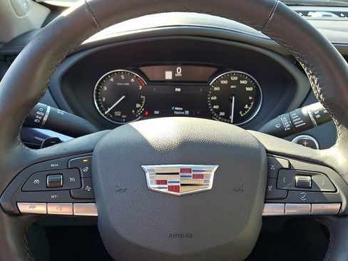 Used 2023 Cadillac XT4 Luxury w/ Cold Weather Package image 24