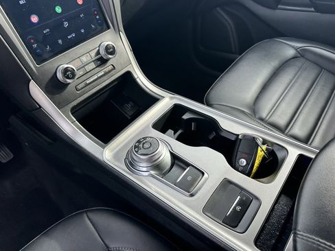 Used 2024 Ford Edge SEL image 25