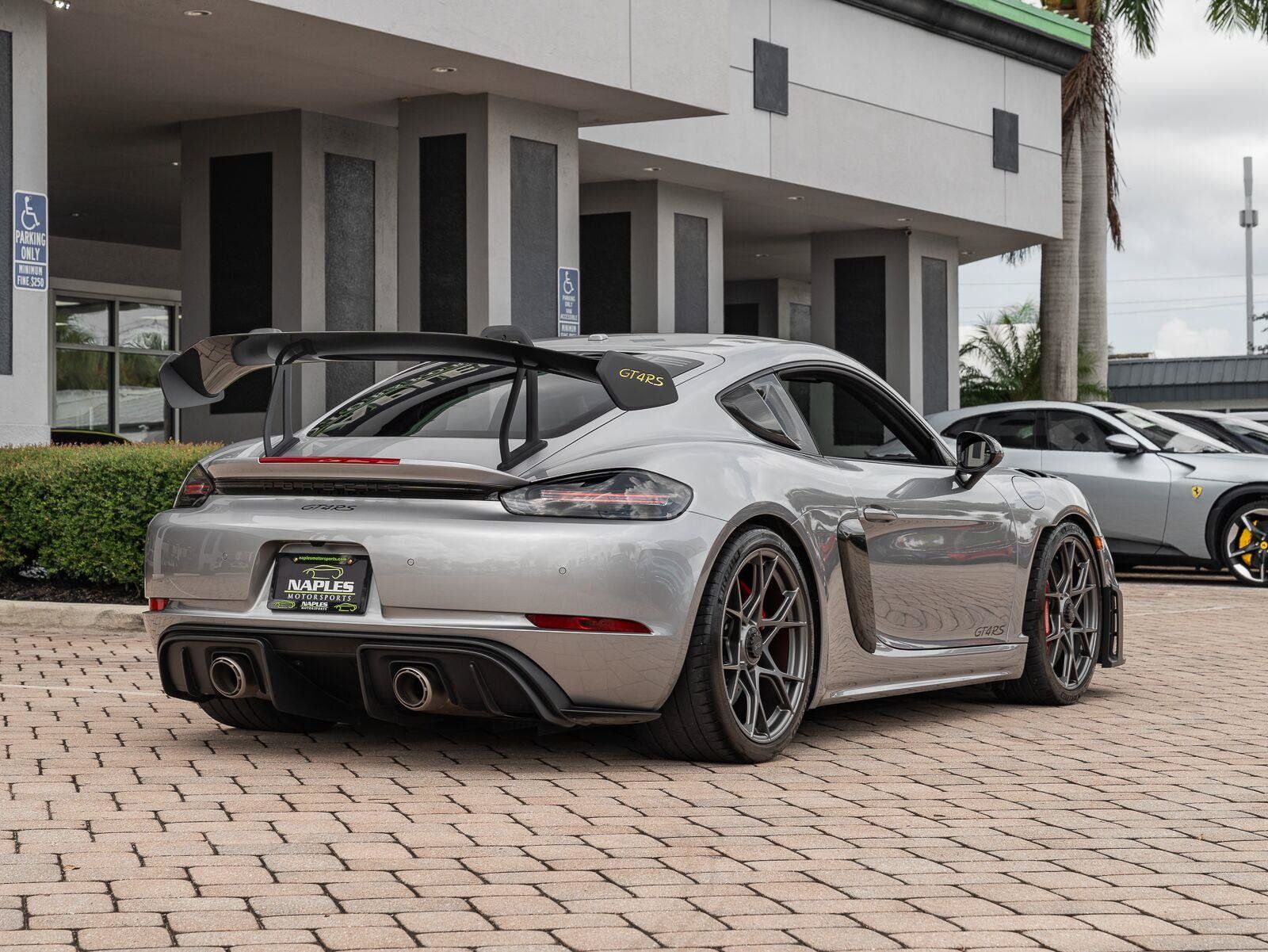 Used 2024 Porsche 718 Cayman GT4 RS RWD image 35