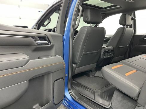 New 2026 GMC Sierra 1500 AT4 w/ AT4 Premium Package AWD/4WD image 40