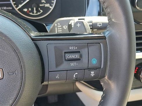 Certified 2023 Nissan Pathfinder SL AWD/4WD image 25