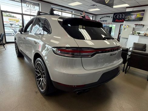 Used 2021 Porsche Macan S AWD/4WD image 14