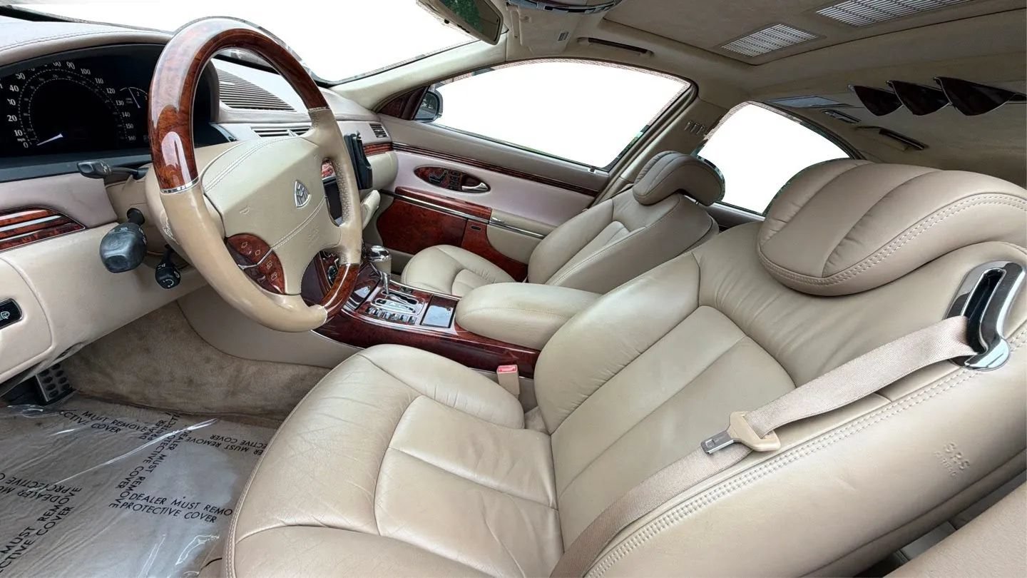 Used 2004 Maybach 57 RWD image 12