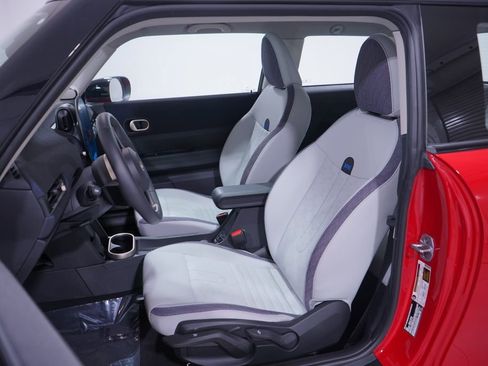 Used 2025 MINI Cooper S image 7