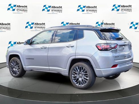 Used 2023 Jeep Compass High Altitude AWD/4WD image 4