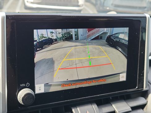 Used 2023 Toyota RAV4 XLE w/ Convenience Package FWD image 33