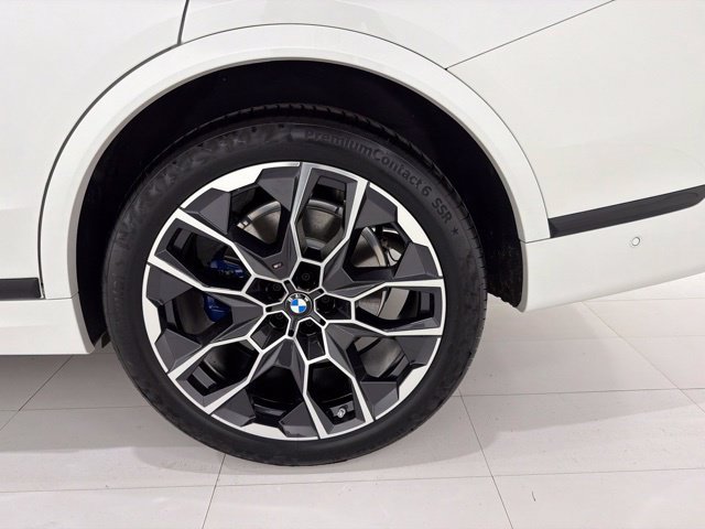 Used 2026 BMW X7 xDrive40i w/ M Sport Package AWD/4WD image 51