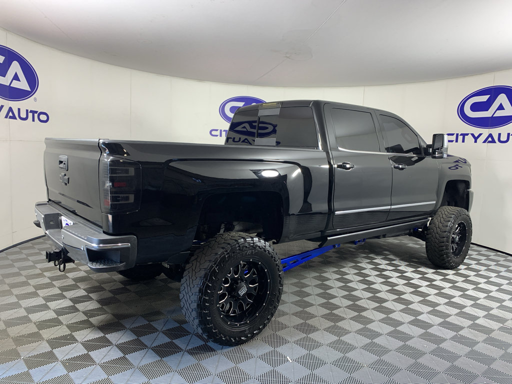 Used 2015 Chevrolet Silverado 2500 LTZ w/ Duramax Plus Package AWD/4WD image 3
