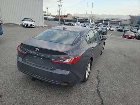 Used 2025 Toyota Camry LE image 7