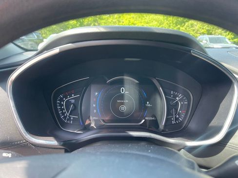 Used 2019 Hyundai Santa Fe SEL FWD image 9