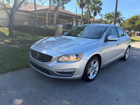 Used 2015 Volvo S60 T5 Premier image 10