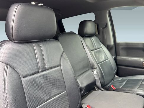 Used 2021 Chevrolet Silverado 1500 RST image 30