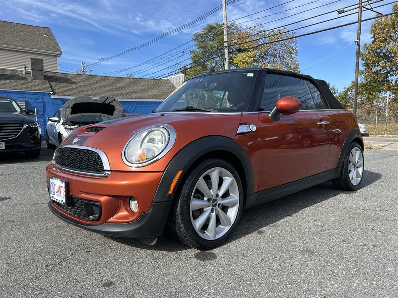 Used 2011 MINI Cooper S FWD image 1
