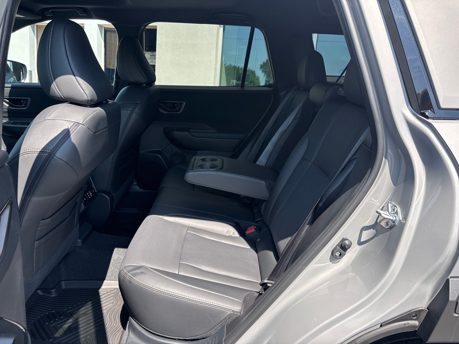 New 2026 Subaru Outback Limited w/ Premium/Limited Package 2 AWD/4WD image 36