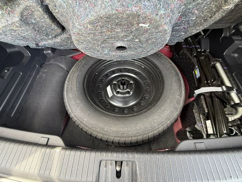 Used 2018 Volkswagen Atlas SE FWD image 18