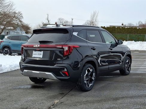 New 2026 Kia Seltos EX image 3