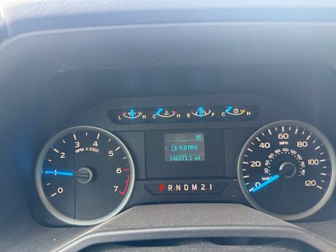 Used 2015 Ford F150 XLT AWD/4WD image 12