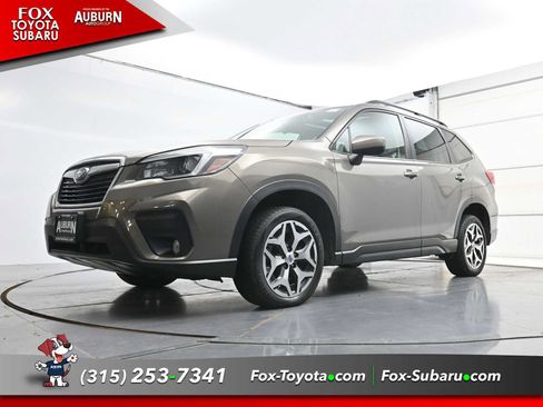 Used 2021 Subaru Forester Premium AWD/4WD image 26