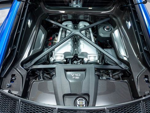 Used 2017 Audi R8 V10 plus AWD/4WD image 37