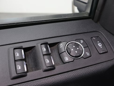 Used 2020 Ford F350 Lariat w/ Lariat Ultimate Package image 47