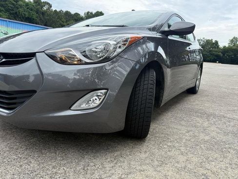 Used 2012 Hyundai Elantra GLS w/ Preferred Pkg 3 FWD image 21