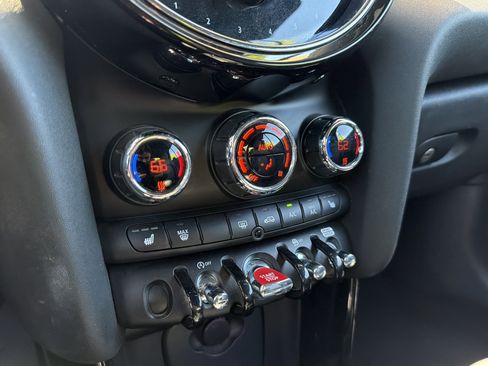 Used 2024 MINI Cooper S FWD image 34