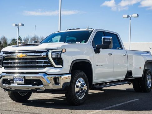 New 2026 Chevrolet Silverado 3500 LTZ w/ LTZ Convenience Package image 3