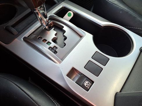 Used 2020 Toyota 4Runner Limited image 11