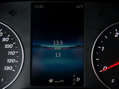 Used 2025 Mercedes-Benz Sprinter 2500 image 42