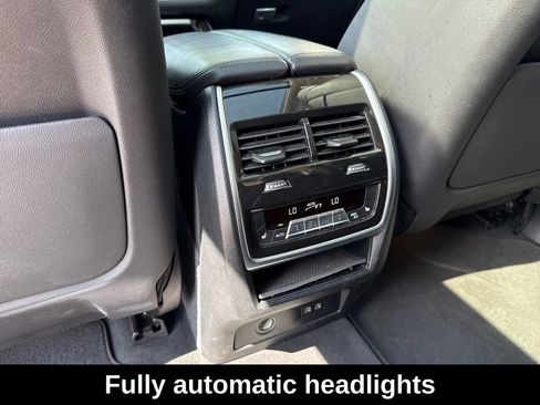 Used 2024 BMW X7 xDrive40i AWD/4WD image 26