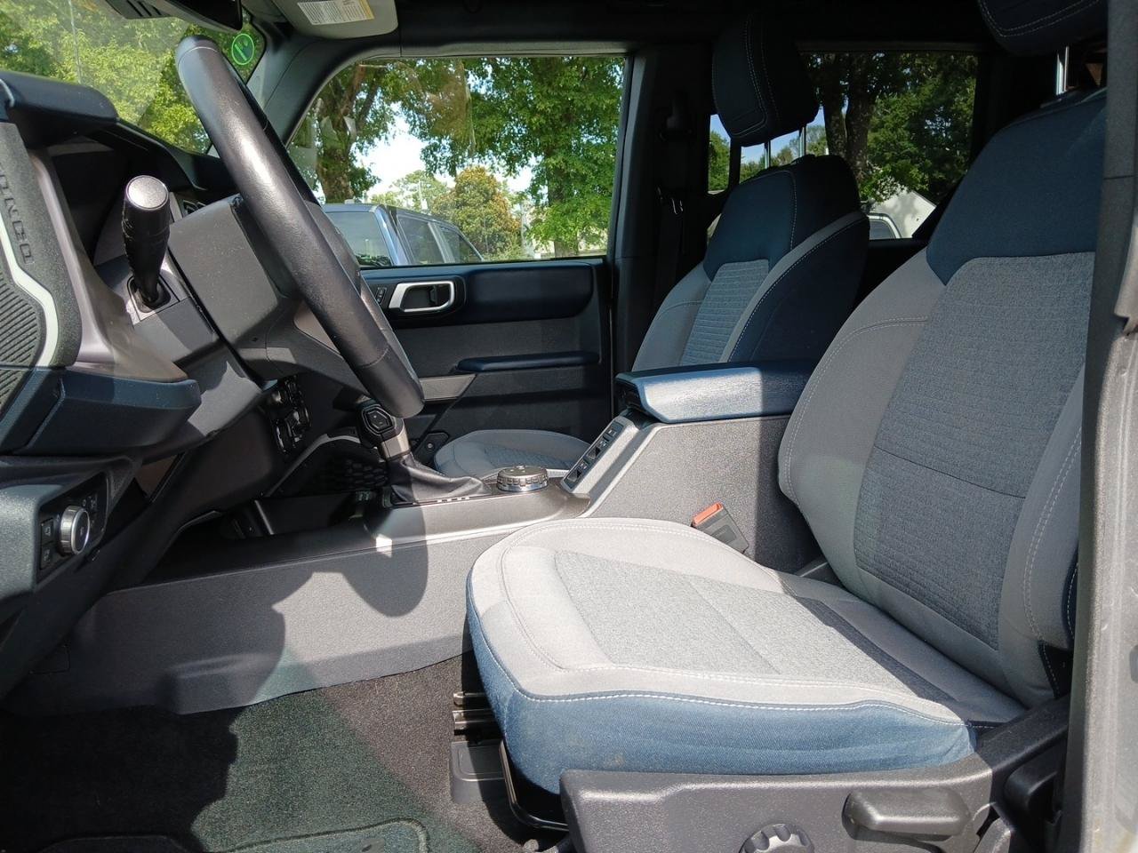 Used 2023 Ford Bronco Outer Banks AWD/4WD image 19