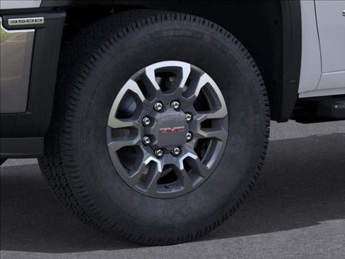 New 2025 GMC Sierra 3500 SLE w/ SLE Value Package image 9