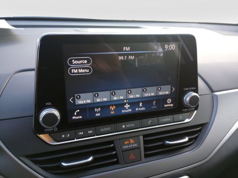 New 2025 Nissan Altima 2.5 SR image 15