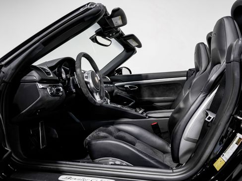 Used 2016 Porsche Boxster GTS RWD image 19