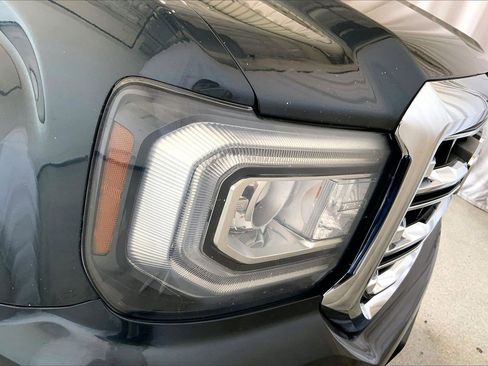 Used 2018 GMC Sierra 1500 SLT image 12