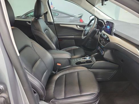 Used 2022 Ford Escape SEL image 25