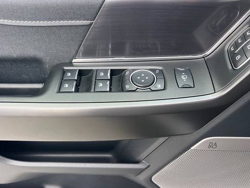 Used 2025 Ford F150 Lariat w/ Equipment Group 501A Mid AWD/4WD image 8