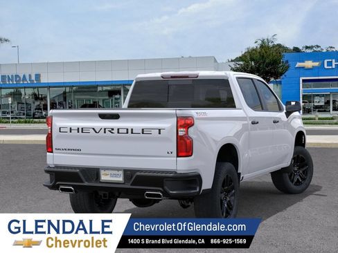 New 2026 Chevrolet Silverado 1500 LT Trail Boss w/ Convenience Package II AWD/4WD image 4