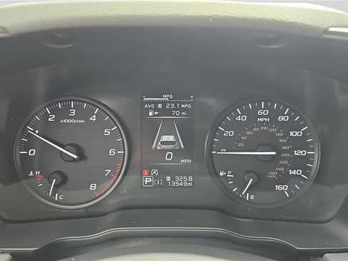 Used 2024 Subaru Crosstrek 2.0i AWD/4WD image 10