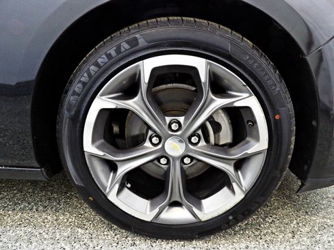 Used 2020 Chevrolet Malibu LT image 21