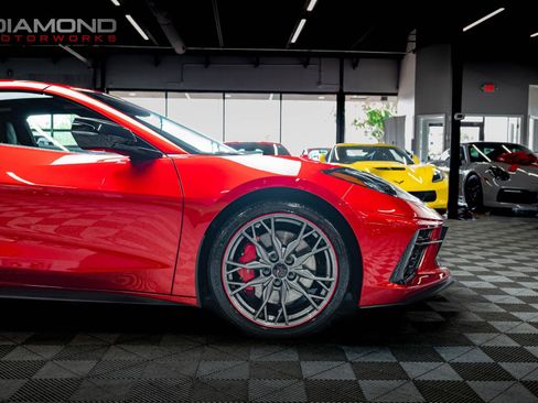 Used 2024 Chevrolet Corvette Stingray Premium Cpe w/ Z51 Performance Package RWD image 26