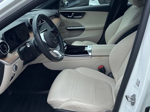 Used 2022 Mercedes-Benz C 300 4MATIC Sedan image 9