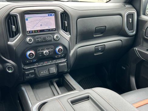 Used 2022 GMC Sierra 1500 AT4 w/ AT4 Preferred Package AWD/4WD image 49