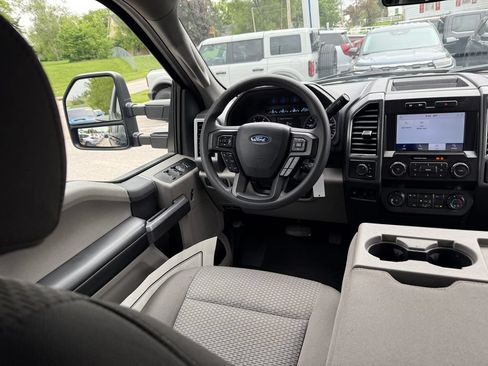 Used 2022 Ford F250 XLT AWD/4WD image 24