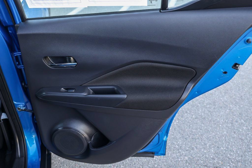 Used 2023 Nissan Kicks SV FWD image 20